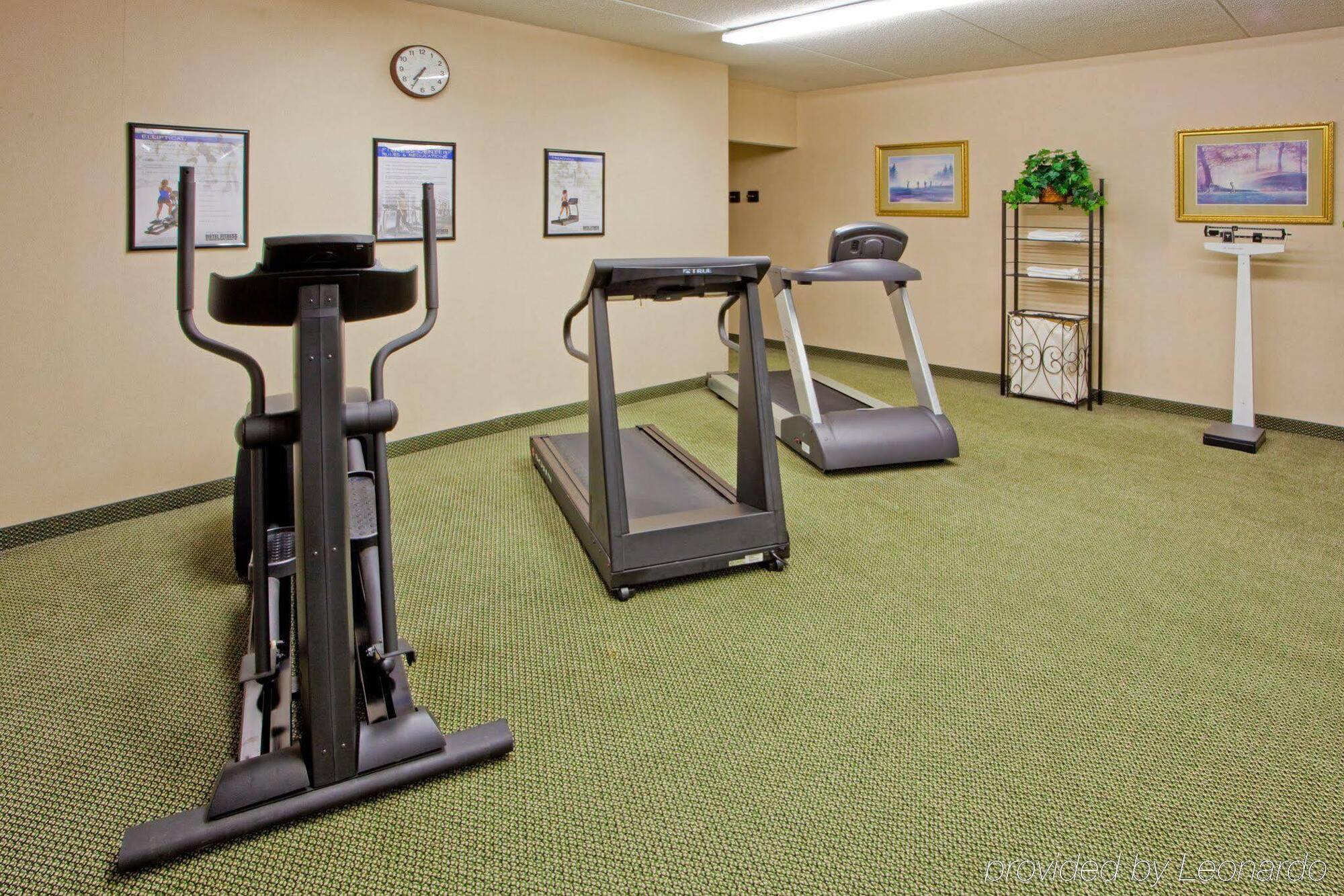 Holiday Inn Express Hanover By Ihg Eksteriør billede